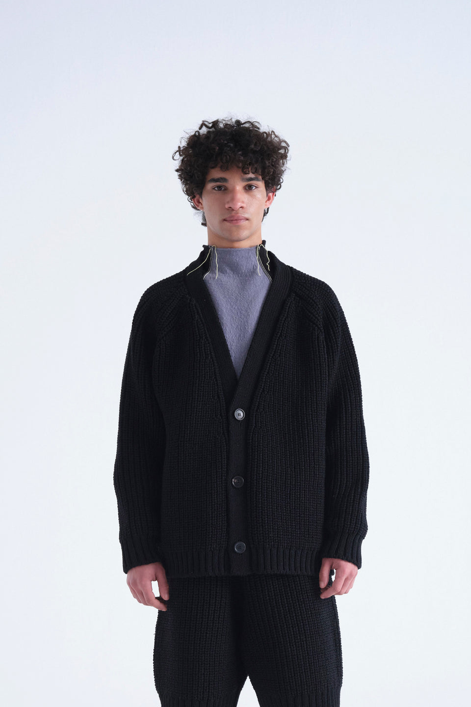 ADMO BLACK CARDIGAN