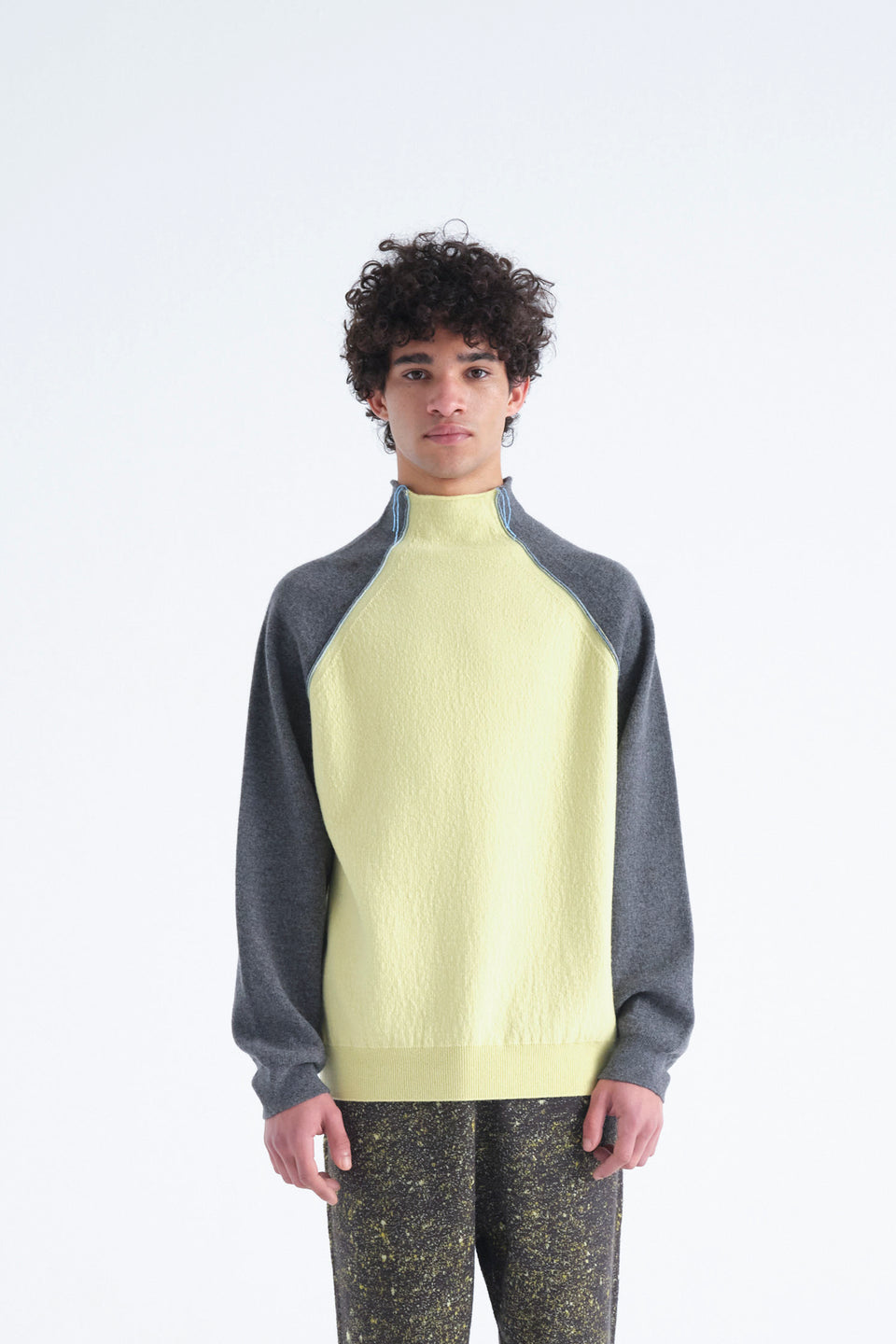 TUCASH YELLOW SWEATER